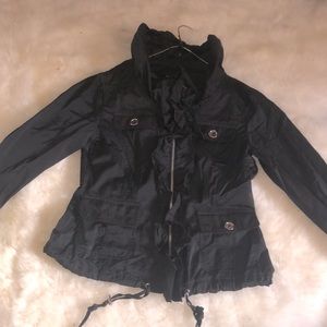 Cute zip up White House black market size 6 jacket